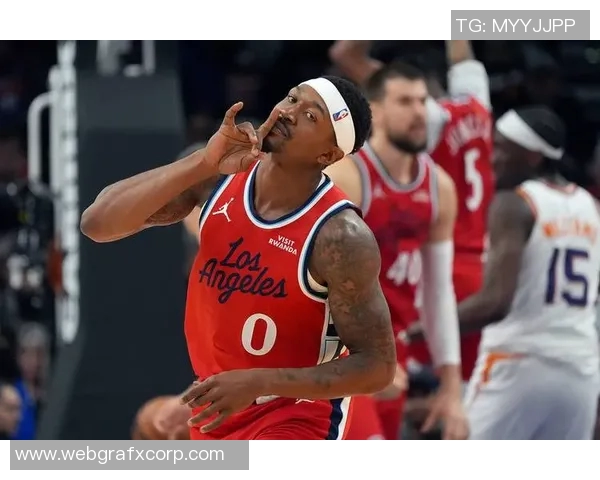 比尔白拿5900万！场均7分快船崩溃，全联盟瞩目